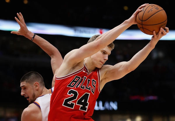 Phoenix Suns v Chicago Bulls